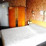 De La Comete Hotel Le Pré-Saint-Gervais