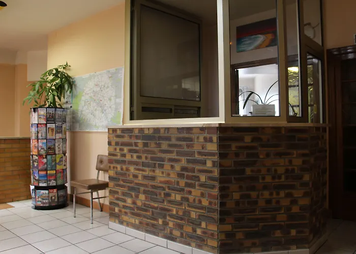 فندق De La Comete Le Pré-Saint-Gervais