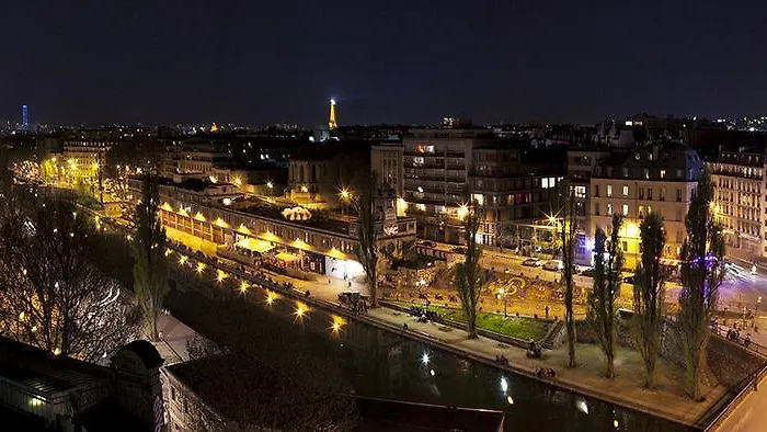 De La Comete فندق 3*