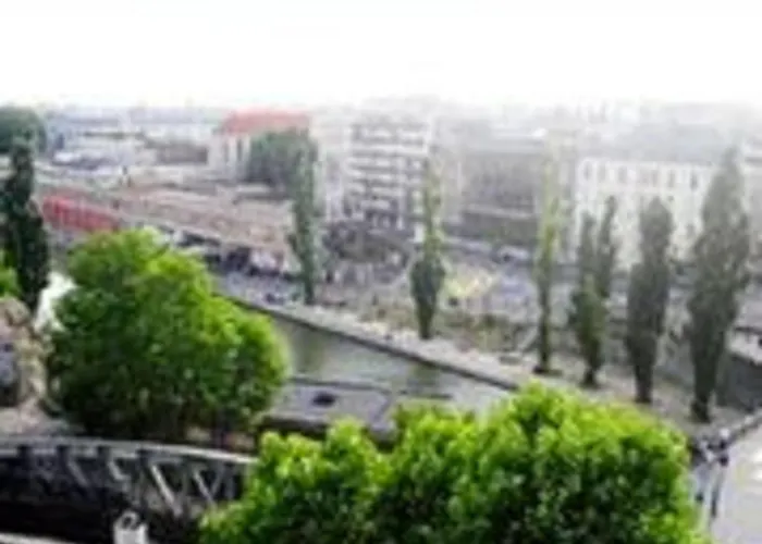 De La Comete Hotel